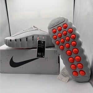 Nike mind slides size 10